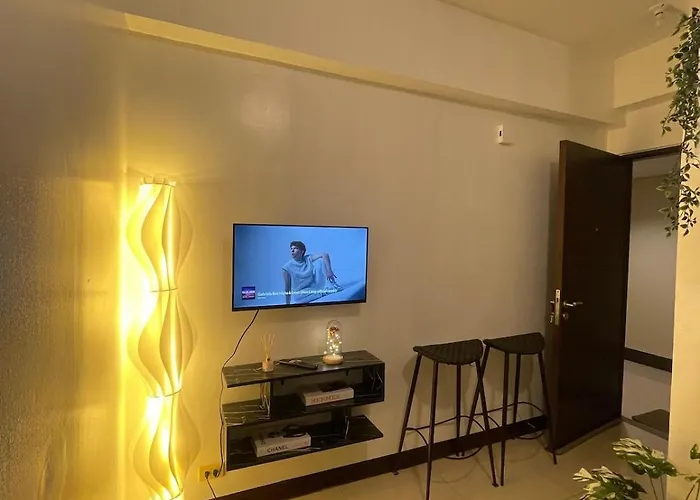Casa Venezia - Modern Near Venice And Bgc Manila