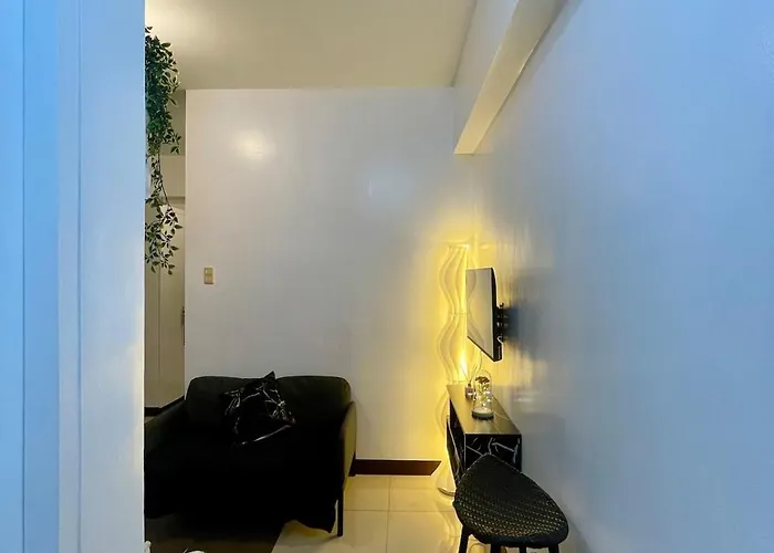 Casa Venezia - Modern Near Venice And Bgc Apartahotel 3*